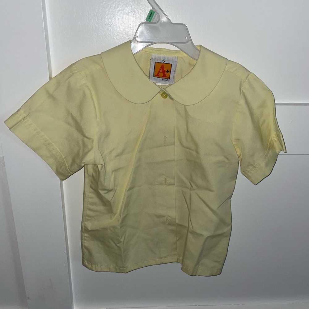 Girl's Short Sleeve Peter Pan Collar Blouse School Uniform in Yellow Size 12